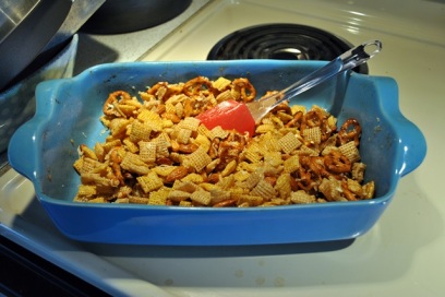 With only 4 cups of cereal, you can use a casserole dish or rectangular cake pan.